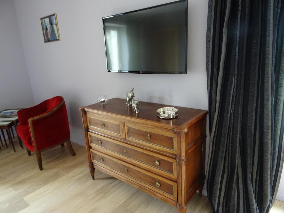 Domaine La Bastide Bed & Breakfast Cleyrac Bagian luar foto